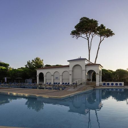 Belambra Clubs Presqu'Ile De Giens - Riviera Beach Club อิแยร์ ภายนอก รูปภาพ